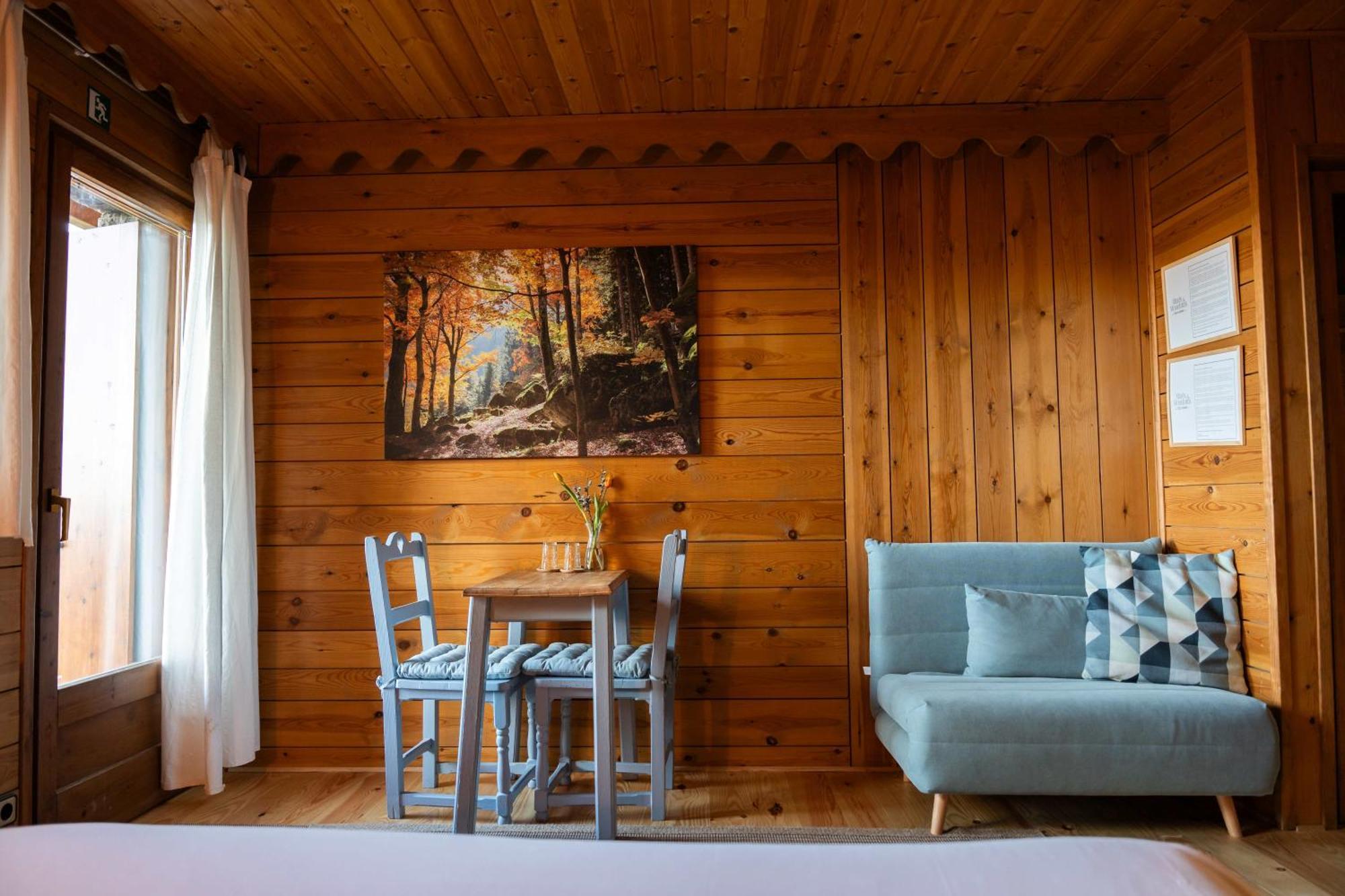 Minds & Mountains Eco Lodge Ла-Молина Экстерьер фото